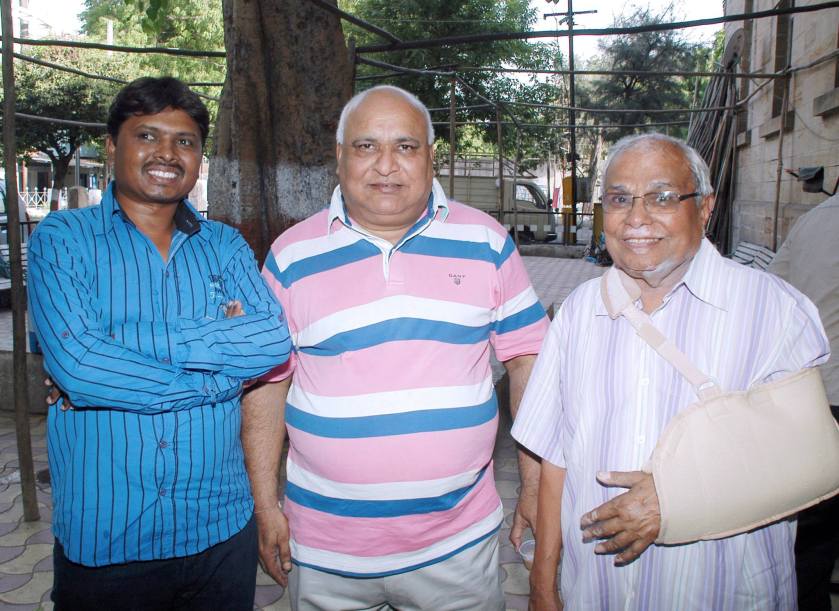 977990_260512234087157_1306512147_o