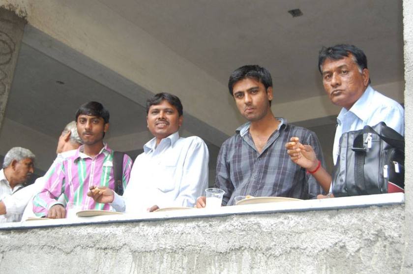 972693_500397790054307_1330406627_n